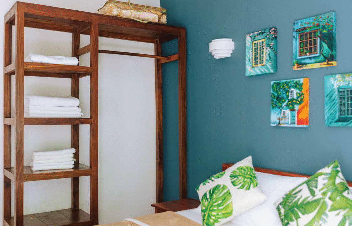 a1_Page_24_Image_0001