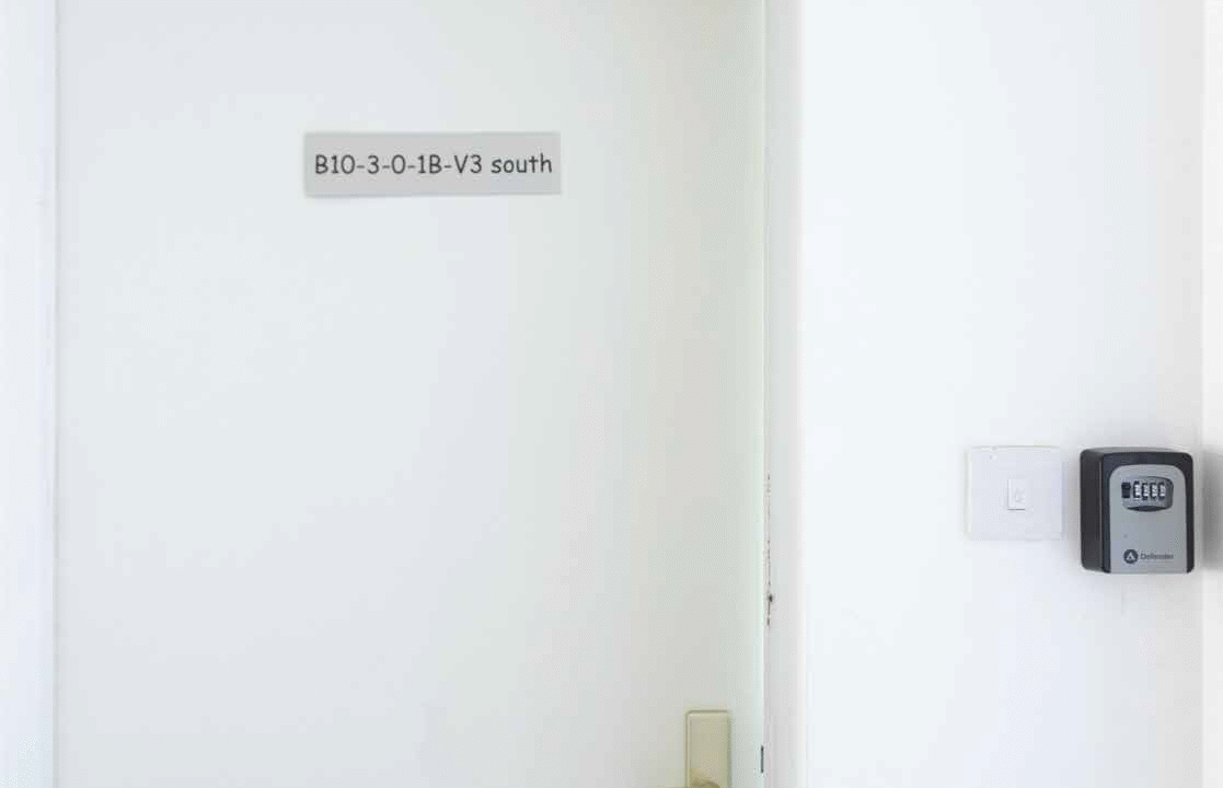 a1_Page_30_Image_0001