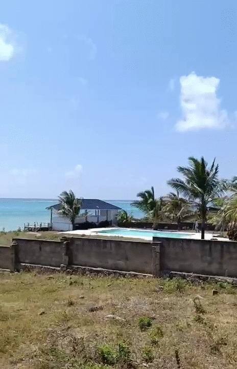 vlcsnap-2025-10-22-17h18m13s114